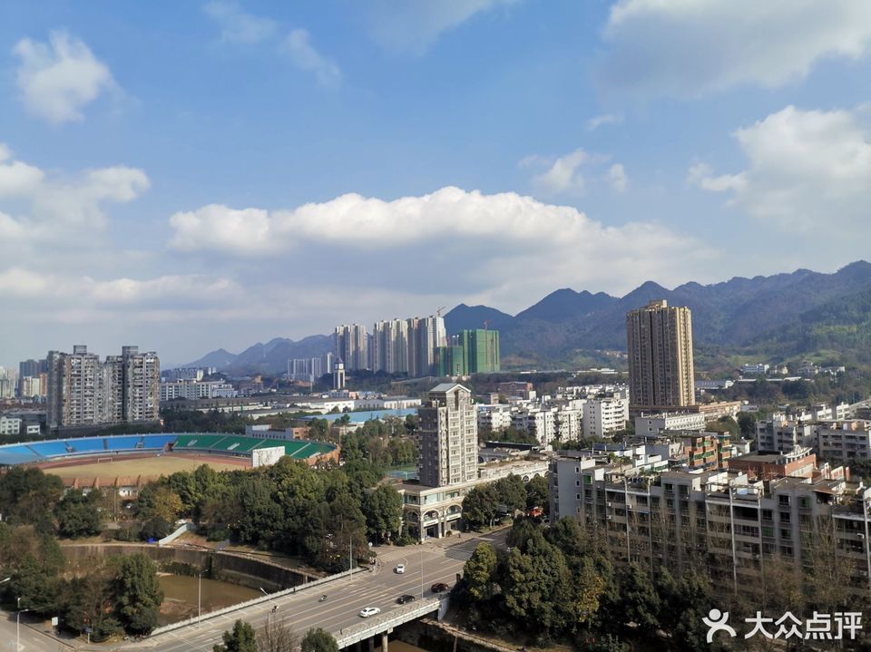 璧山体育场图片