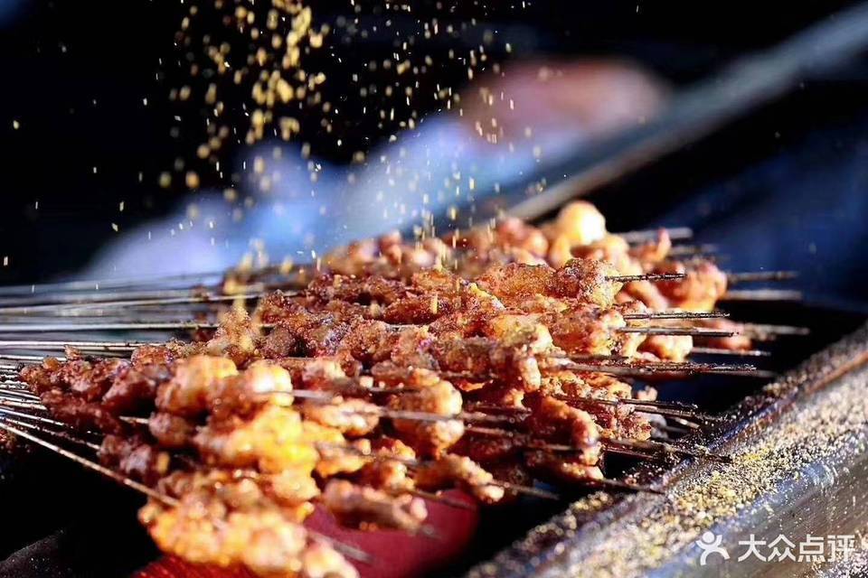 碳烤羊肉筋图片