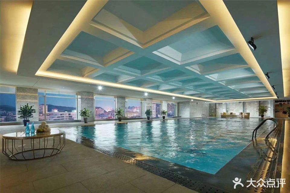 温岭宝迪国大游泳健身会图片