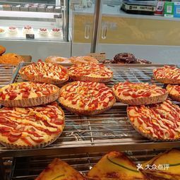 过年图案蛋糕 t11e11c8c9587319096981b8449.jpg