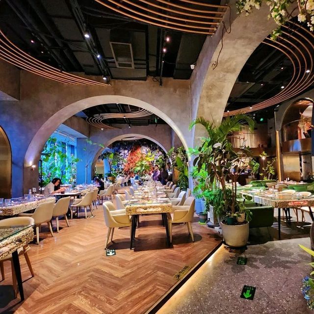 WOOD GARDEN HOUSE森林花园餐吧图片